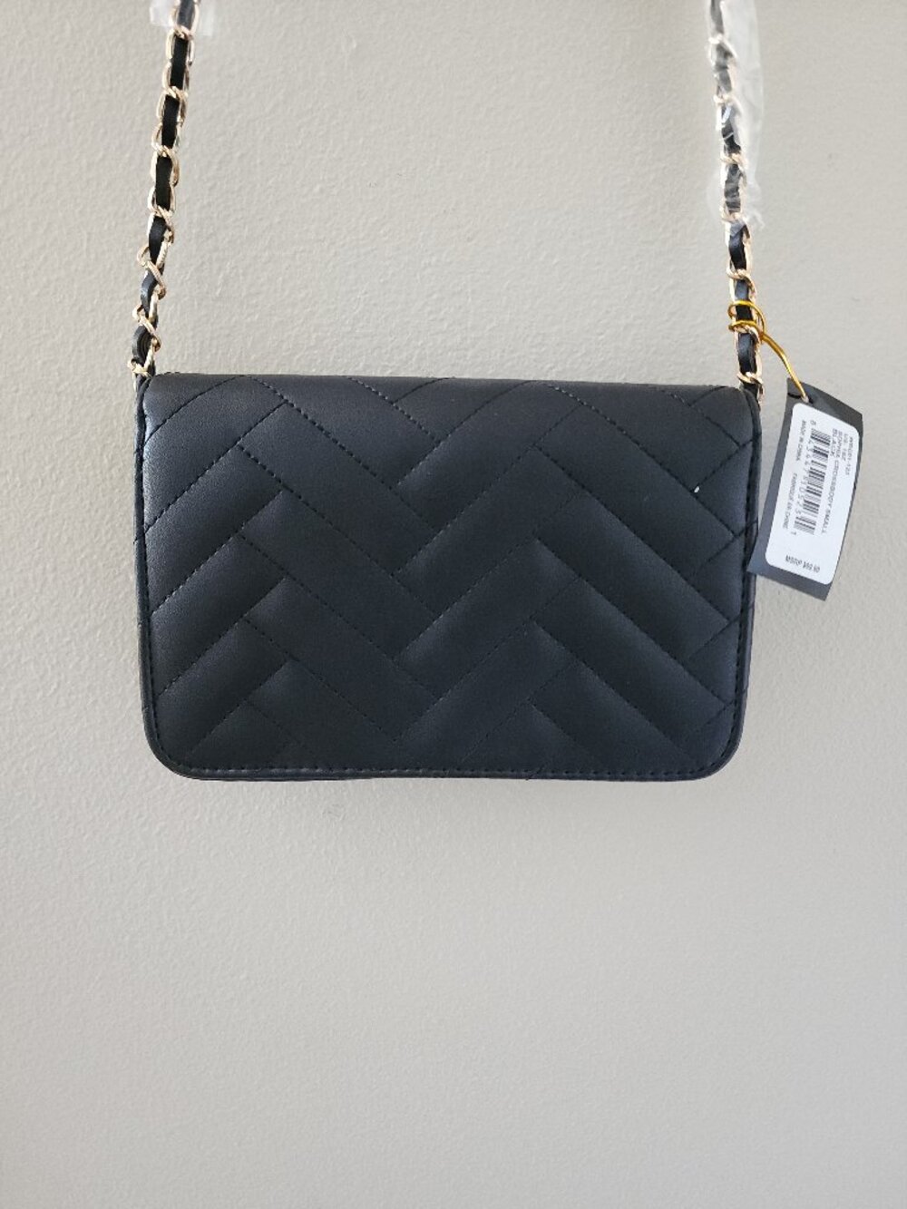 NWT Bebe Sophia Black Chevron Quilted Crossbody Bag - Picture 5 of 8